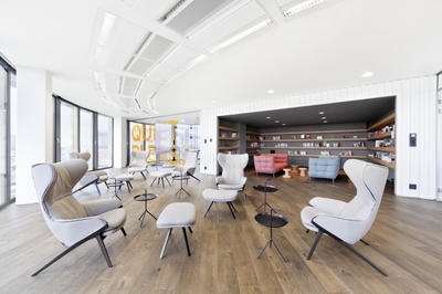 办公家具怎样制胜年轻人市场?