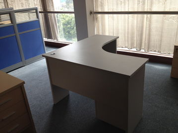 家具厂展厅换季,办公台 文员台 会议台 书柜 半价抛售 需自行安排车 文体办公用品 powered discuz