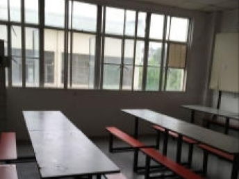 图 公司搬迁,低价转让办公桌 椅 餐桌等家具 上海办公用品