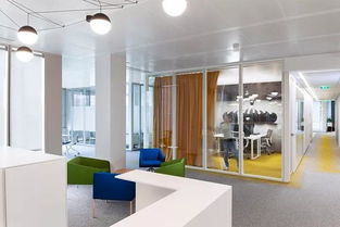 中式办公家具中的图腾寓意解析与智能办公家具的融合