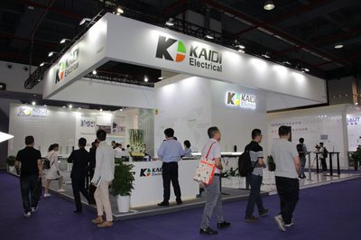 凯迪电器薛永强 前沿技术支持智能研发 助力健康办公智能家具发展